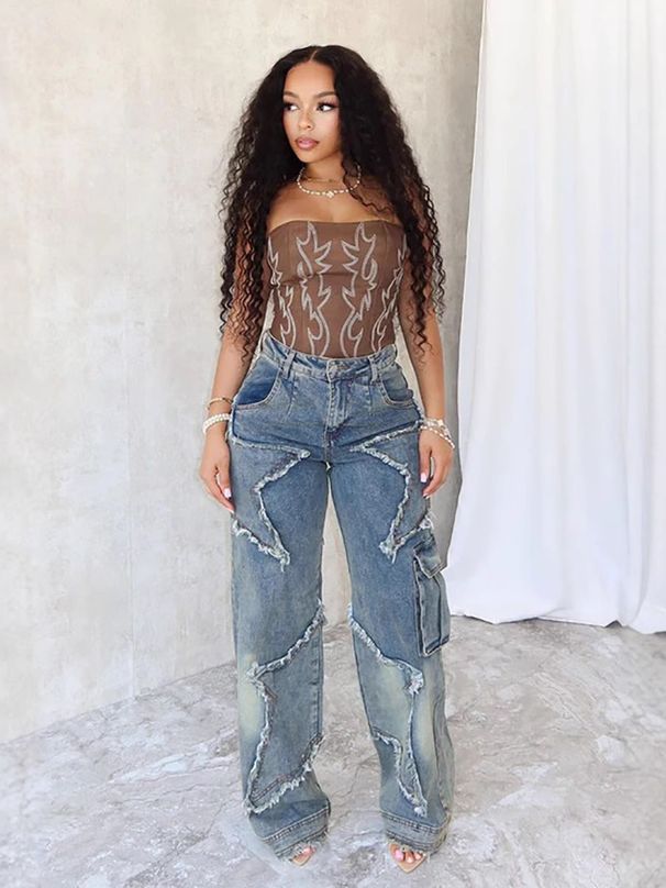 "Edgy Patchwork Jeans With Star Embellishments & Frayed Hem – Vintage Blue Loose Straight Leg Denim For Streetwear"_mkmklike.com