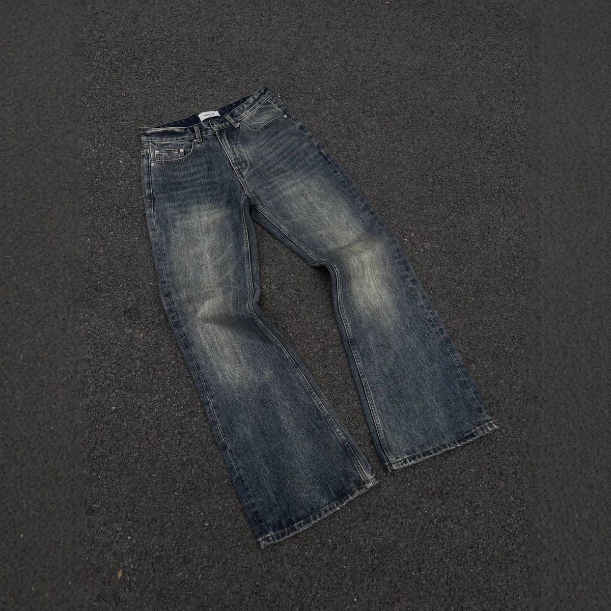 Japanese Okayama-Inspired Sunset Wash Bootcut Jeans – Vintage Blue Distressed Denim Pants (S-XXXL)_mkmklike.com