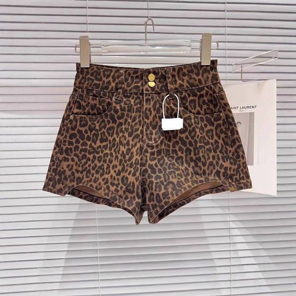 Women's High-Waisted Thigh- Revealing Denim Shorts Style Leopard Print Double Button Curved Design Hot Pants New Fashion_mkmklike.com