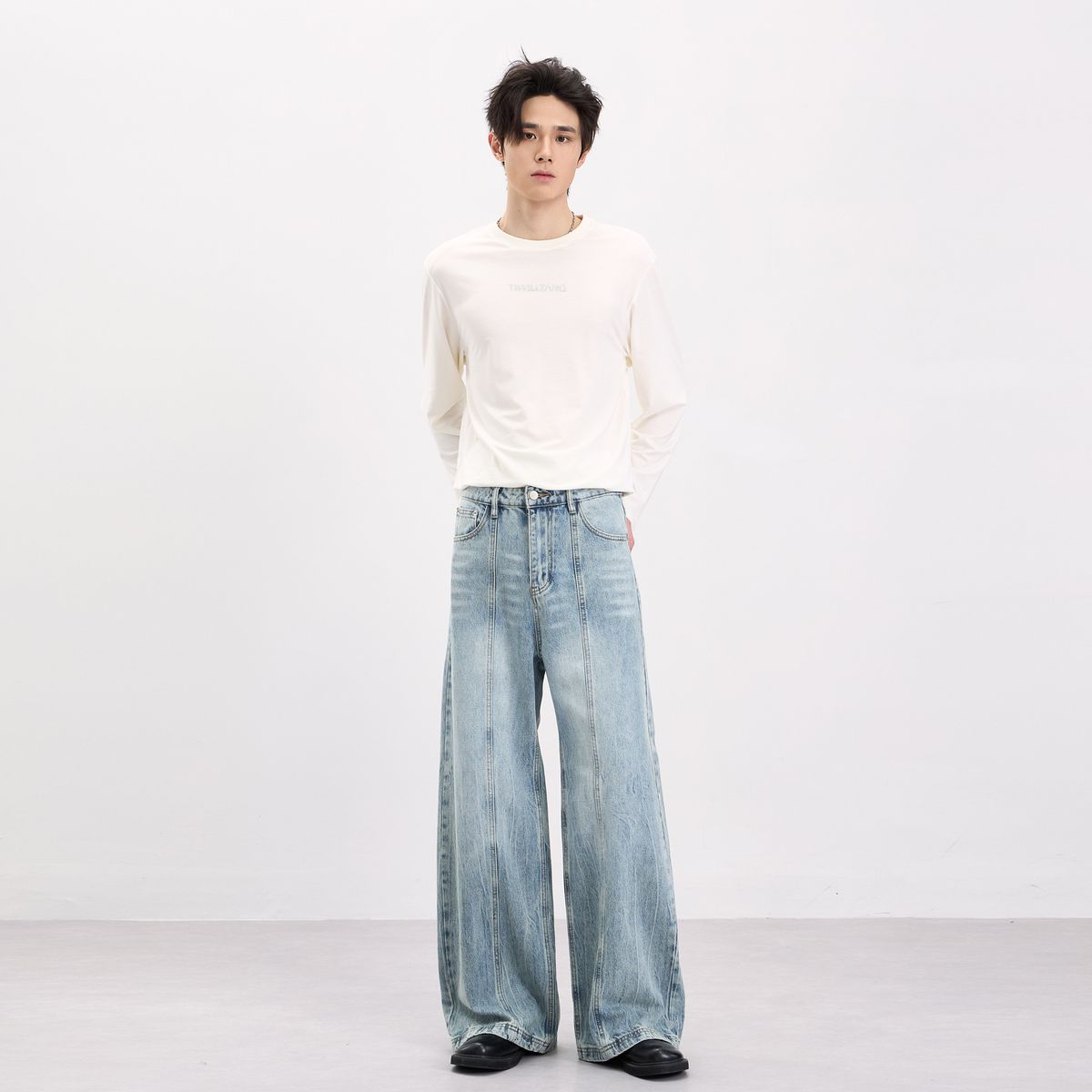 Unisex Washed Denim A-Line Baggy Jeans With Deconstructed Design Straight Leg Trousers For Men And Women_mkmklike.com