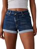 K Women's New Straight Tube Slim Fit Denim Shorts With Worn Edges And Rolled Edges_mkmklike.com