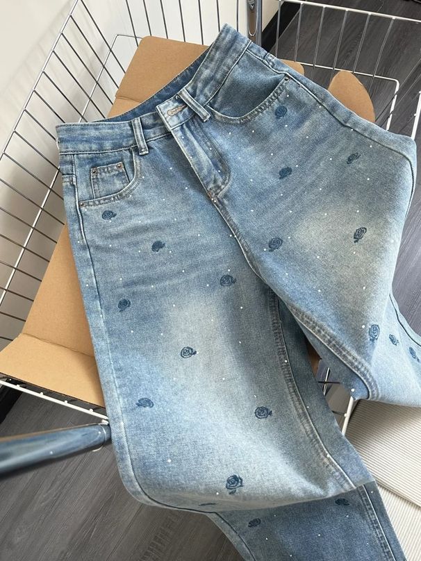 High-Street Vintage Blue Jeans With Rose Embroidery & Rhinestones – High-Waisted Washed Denim | Slim Straight Leg Pants For Women_mkmklike.com