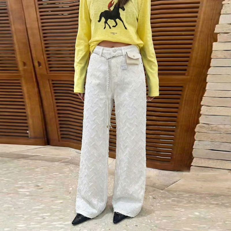 Women's Floral Jacquard Wide-Leg Jeans - High Waist Relaxed Fit Vintage Denim Pants With Retro Wash, Boho Chic Palazzo Trousers_mkmklike.com