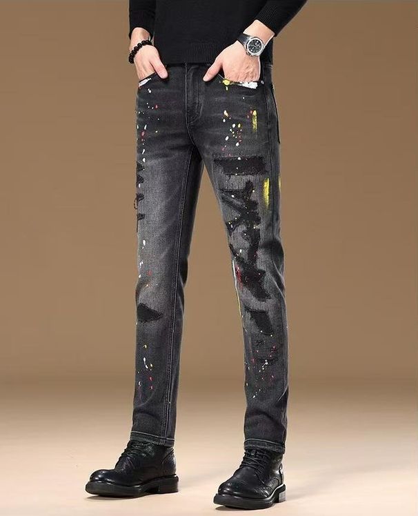 Streetwear Spray-Print Slim Fit Jeans For Men – Distressed Ink Wash Denim Pants With American Casual Style (Black-Grey, Sizes 28-36)_mkmklike.com