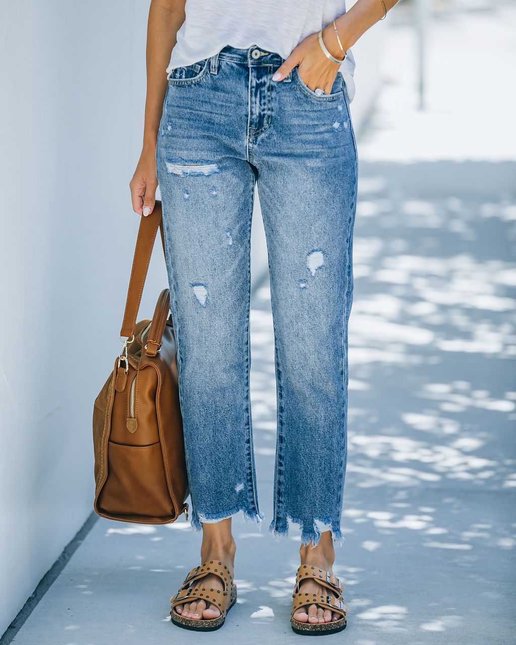 Women's Distressed Light Blue Cropped Straight Leg Denim Jeans Casual Cotton Fashion Comfortable Outerwear_mkmklike.com