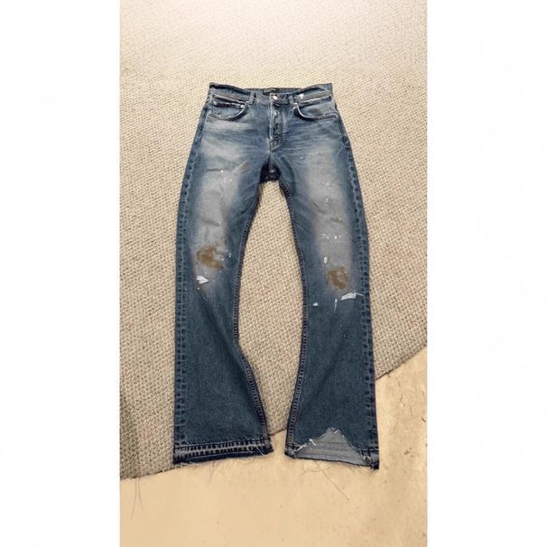 Velvet Patchwork Burnout Flared Jeans Distressed Bleached Denim Pants Metal Accents Unisex Vintage Wash Zip Fly 68% Cotton No Stretch_mkmklike.com