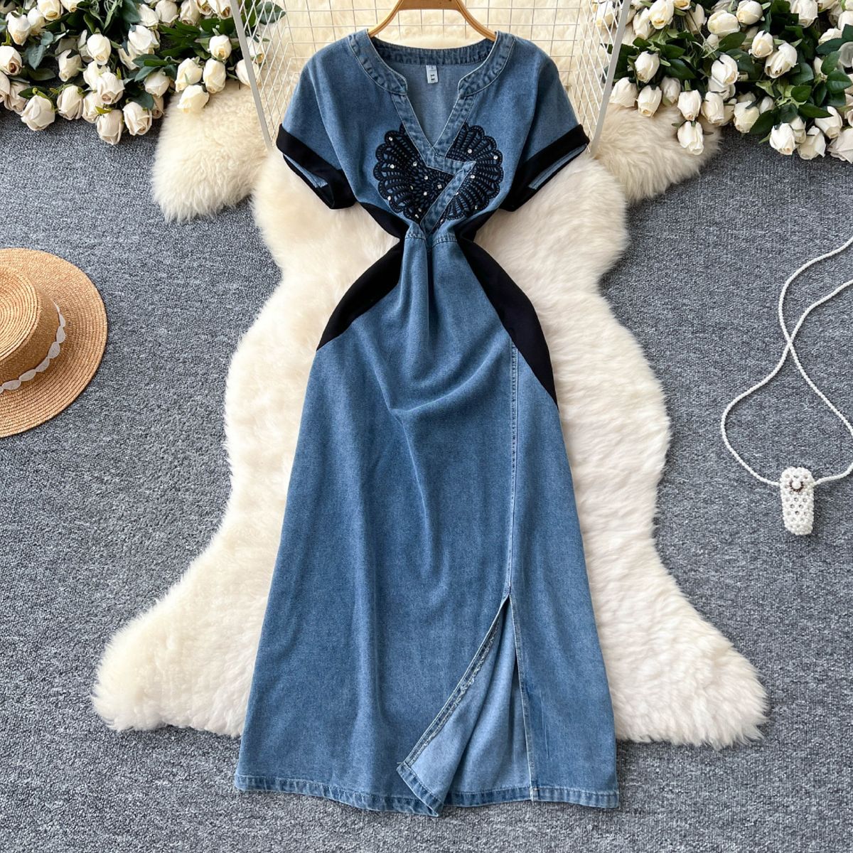 Women's Clothing Retro Elegant Denim Dress Women Summer High Grade Heavy Diamond Embroidery Waist V Neck Short Sleeved Long Dress_mkmklike.com