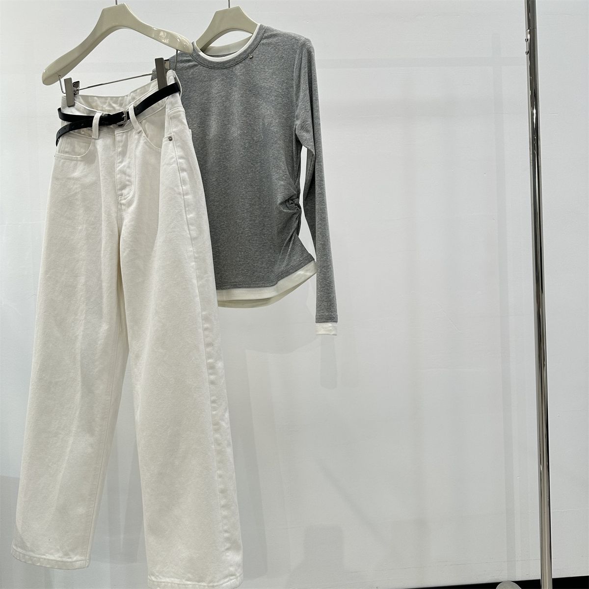 French Style Old Money Repayment High-Density Pure Cotton White Jeans For Women 26 Spring High Waist Slimming Versatile_mkmklike.com
