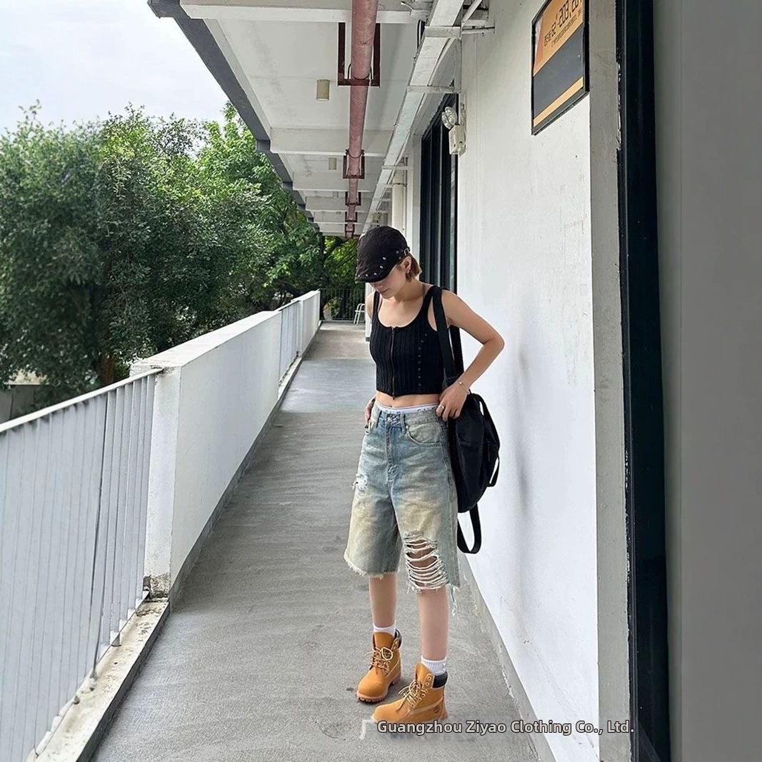 Summer High Street Women's Ripped Denim Mid-Length Shorts Slim Fit Straight Leg Distressed Washed Frayed Edges Five Point_mkmklike.com
