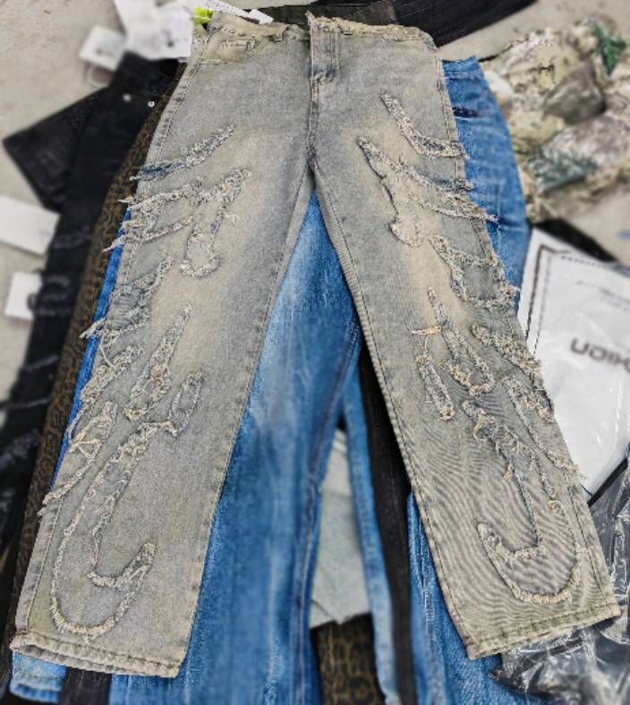Men's Clothing Retro Flame Stitching Wide Leg Jeans Y2k Hip Hop Punk Raw Edge Embroidery Jeans_mkmklike.com