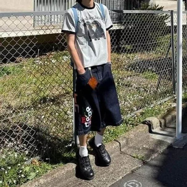 Japanese Streetwear Denim Shorts For Men & Women - Colorful Letter Print, Loose Fit Cropped Dark Blue Summer Shorts_mkmklike.com