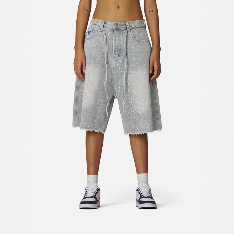 Unisex American Retro Washed Frayed Rhinestone Denim Shorts Y2K Style Loose Fit Versatile Five Point Shorts_mkmklike.com