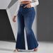Plus Size Flared Jeans For Women - High Waist Vintage Bootcut Pants With Distressed Wash & Functional Pockets_mkmklike.com