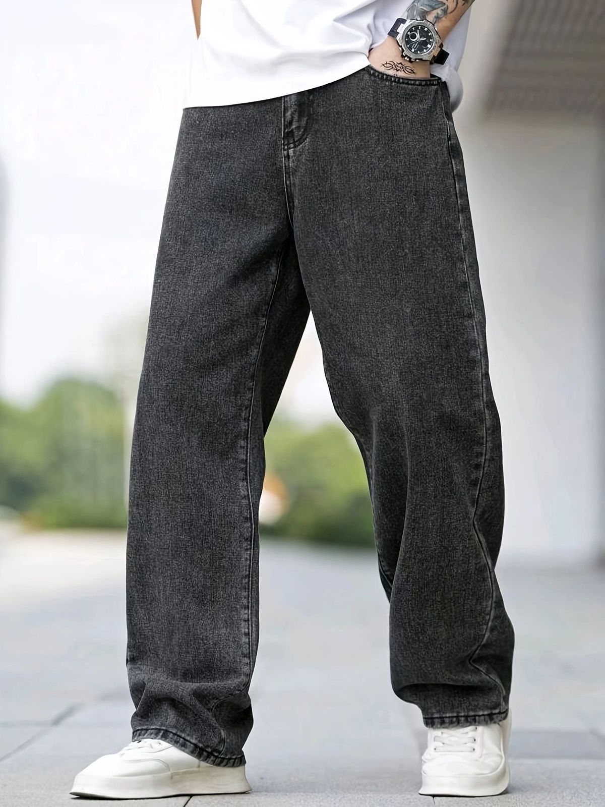 "Men's Summer Loose Straight Leg Jeans – Trendy Light Blue Denim Pants (1046 Blue/Black/Washed Black, S-XXL)"_mkmklike.com