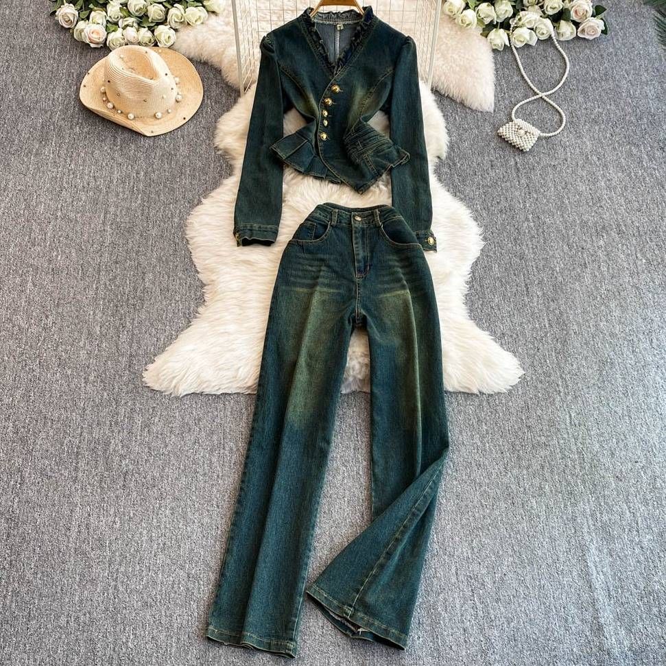 Korean Style V-Neck Suit Set – Slimming Metal Button Jacket & Flared Denim Pants For Women_mkmklike.com