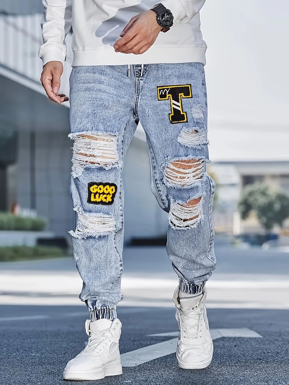 Distressed Artisan Jeans For Men – Slim Fit Ripped Denim With Hand-Embroidered Details (Light Blue, S-XXL)_mkmklike.com