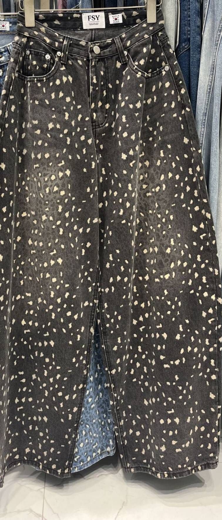 Women's Clothing Straight Leg Fashionable Leopard Print Straight Leg Jeans For Women - Fall Staple Comfortable Denim Pants (Blue/Black, S/M/L/XL)_mkmklike.com