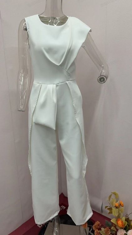 Women's Clothing round neck solid color irregular sleeveless high waist casual jumpsuit trousers_mkmklike.com