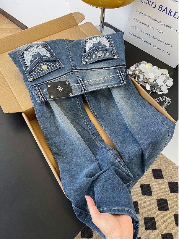 Women's Heavy Duty Rhinestone Embroidered Low Rise Denim Jeans Slimming Straight Leg Floor Length Pants Spring Retro Millennial Style_mkmklike.com