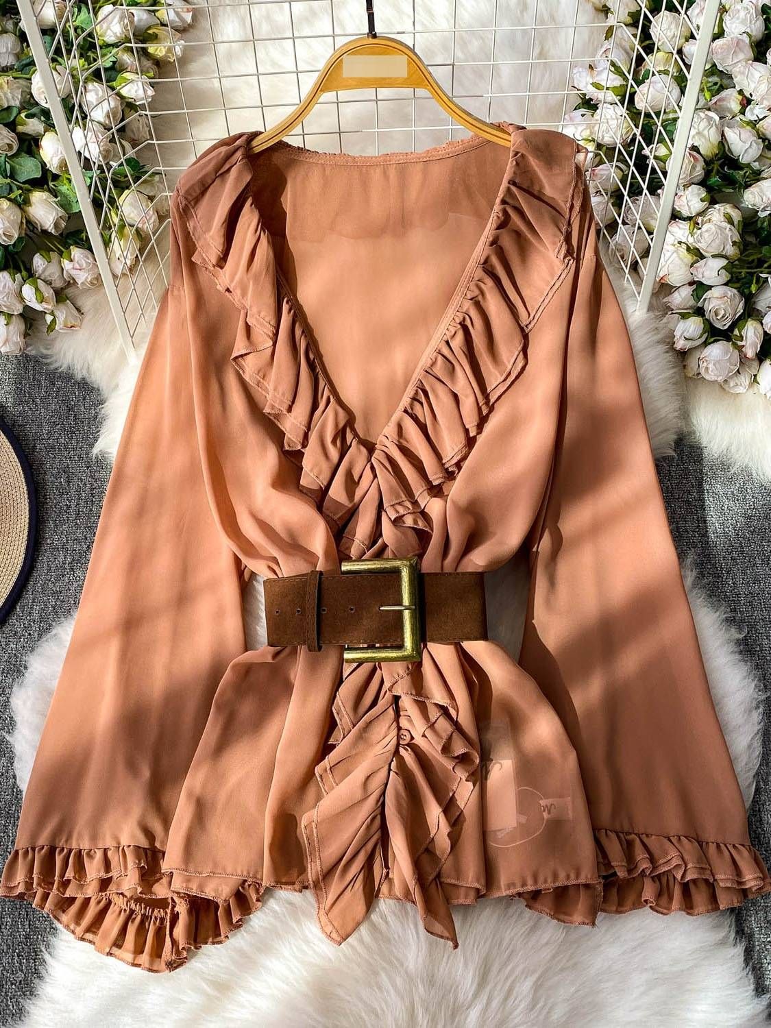 Vintage Ruffled Shirt, Slightly Flared Jeans, High Waist Slimming Versatile Denim Suit_mkmklike.com