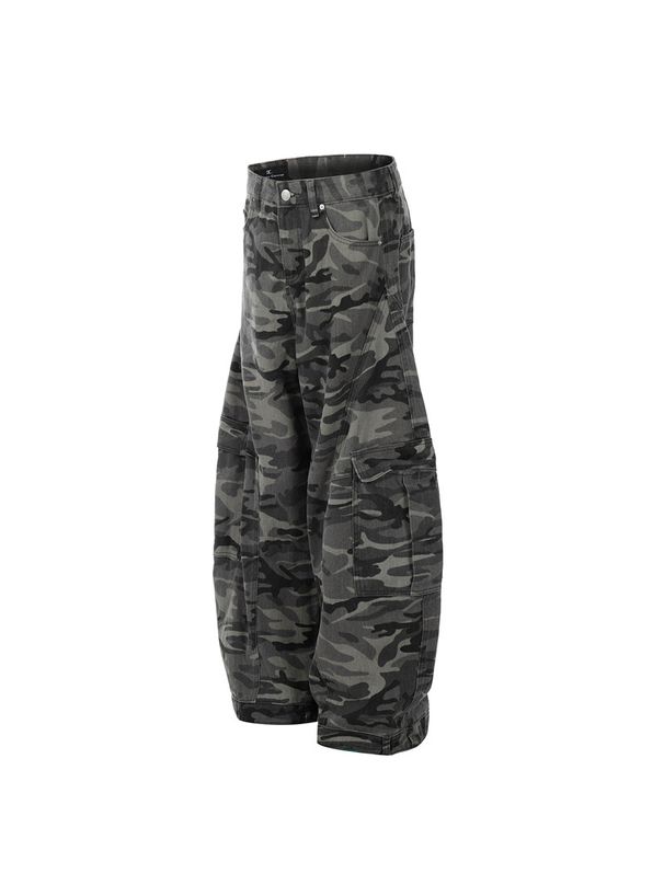 Retro Camo Utility Overalls For Men - Loose Fit Cargo Pants With Reverse Wear Design, Streetwear & Workwear Style_mkmklike.com