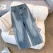 Women's Striped Patchwork Jeans Stylish Sophisticated Design Three Stripes Deconstructed Curved Blade Pattern Denim_mkmklike.com