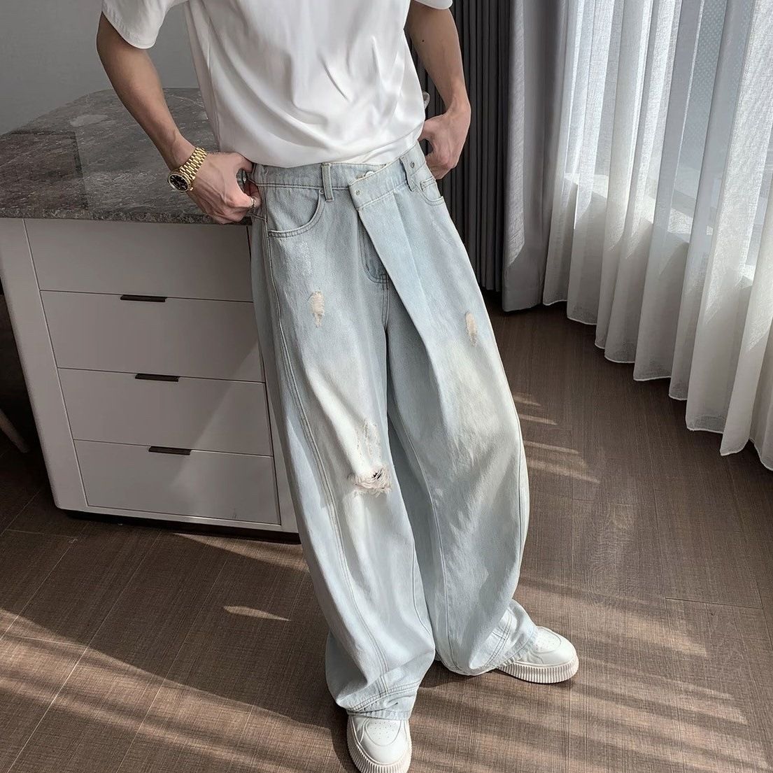Men's Retro Washed Distressed Ripped Jeans Loose Straight Leg Casual Versatile Trousers_mkmklike.com