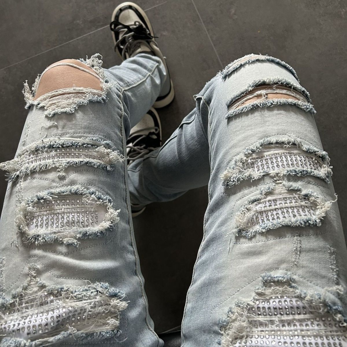 YOJOOCREW Men's American Style Loose Fit Jeans Casual High Street Ripped Couple Denim Irregular_mkmklike.com