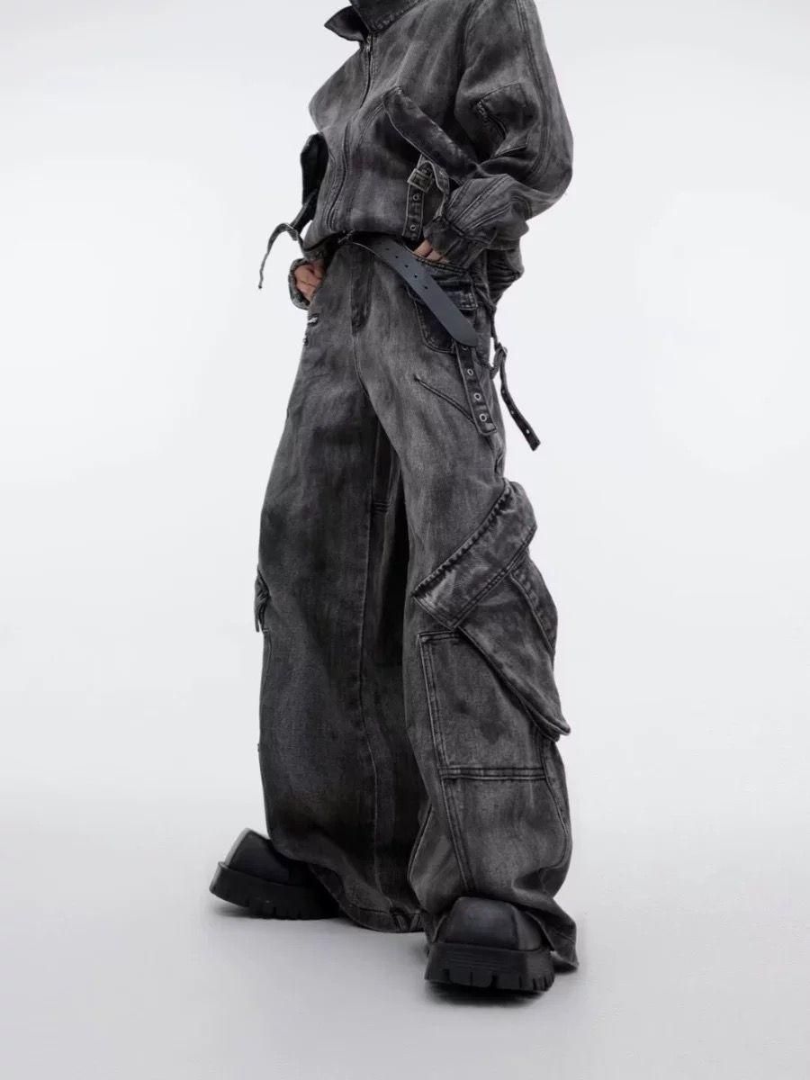 Men’s Oversized Cargo Pants – Streetwear Distressed Denim With Multi-Pocket & Zip Details, Drop-Cut Hem_mkmklike.com