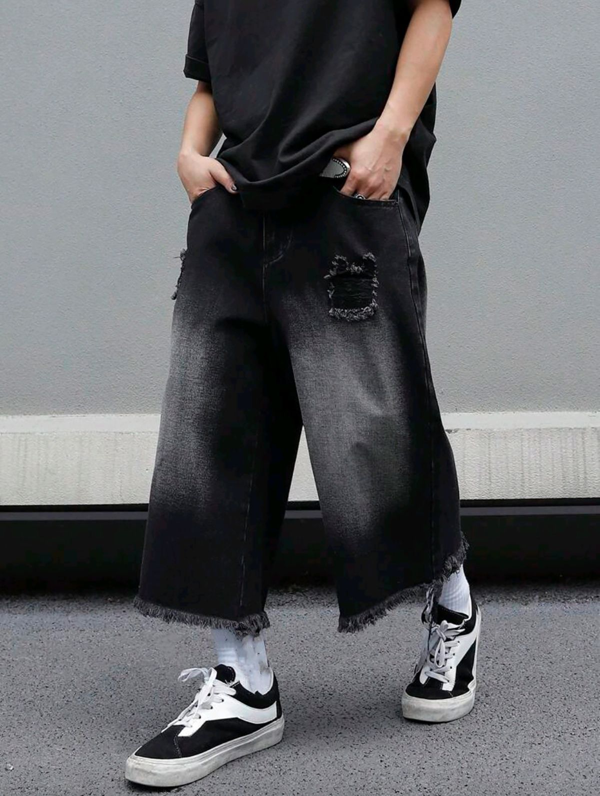 Men's Clothing American Retro Washed Frayed Distressed Denim Shorts Gradient Distressed Summer Trendy Loose Capri Pants_mkmklike.com