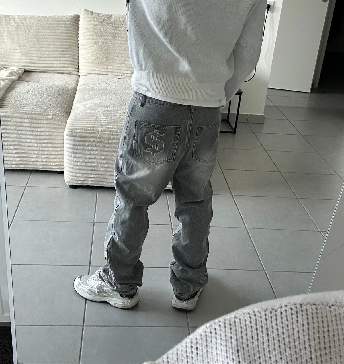 Men's Retro American High Street Washed Distressed Frayed Edge Denim Jeans Casual Straight Leg Pants European Fashion_mkmklike.com