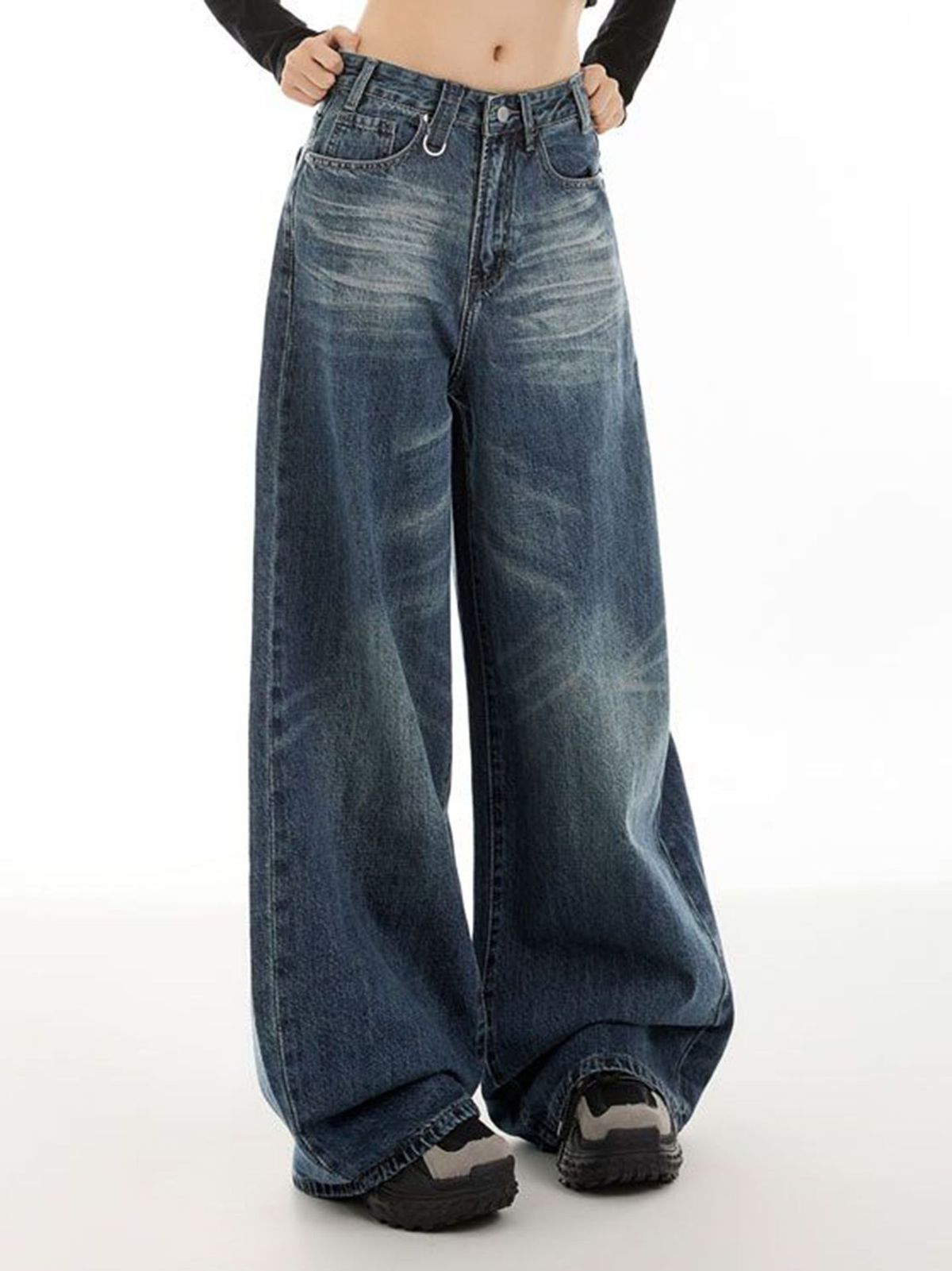 Vintage High-Waisted Flared Jeans – 90s Retro Denim Wide-Leg Pants – Distressed Washed Blue Y2K Streetwear _mkmklike.com