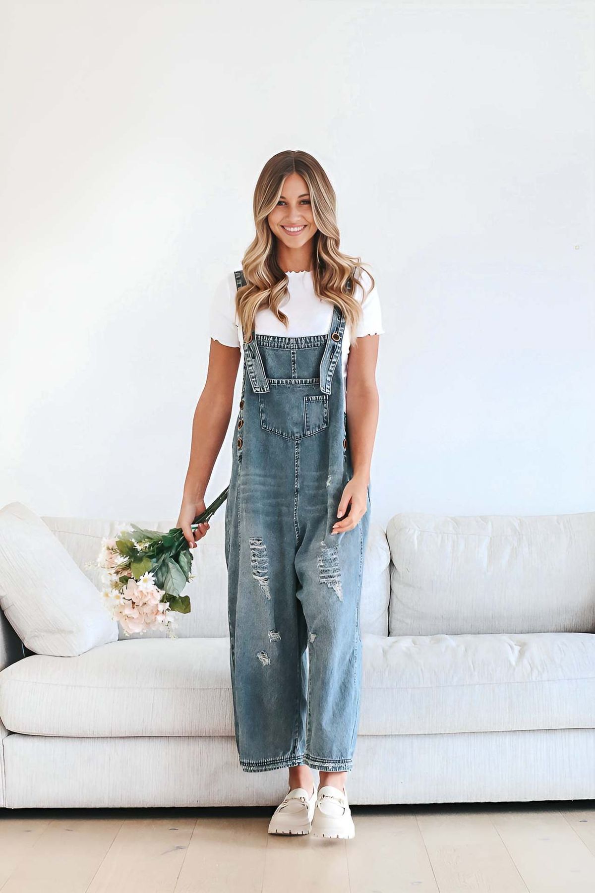 Women's Clothing Fashion Retro Distressed Holes Loose Wide Leg Comfortable Casual Strap Denim Overalls_mkmklike.com