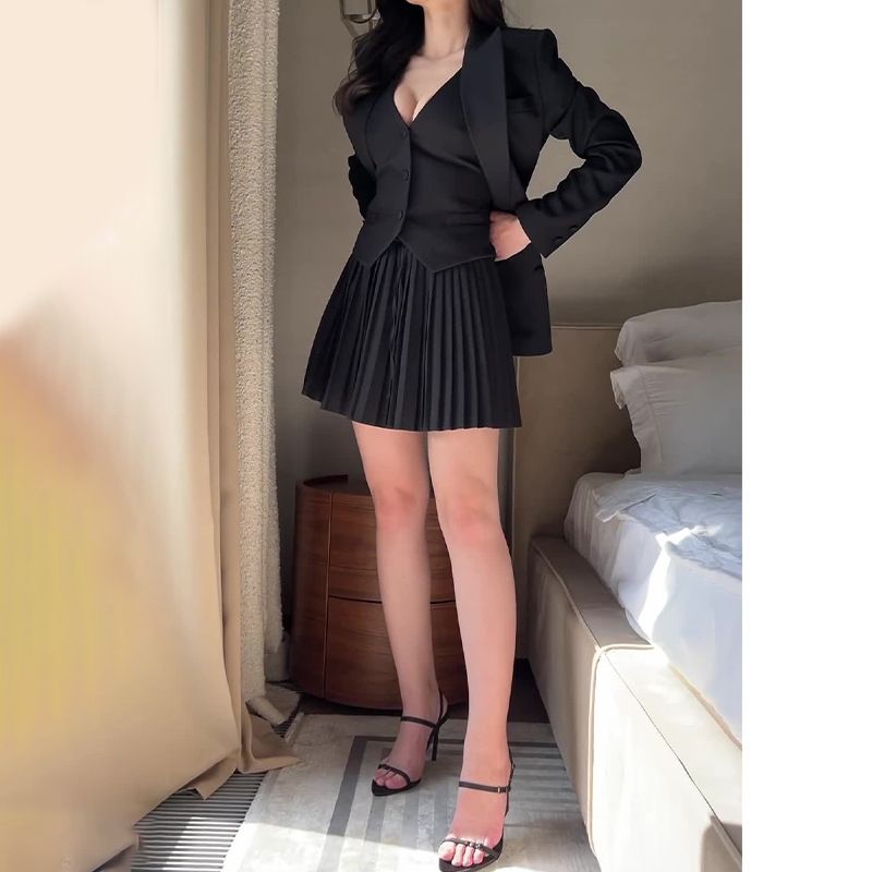 Women's Clothing summer and autumn fashion suit vest suit three piece suit pleated skirt with jacket_mkmklike.com