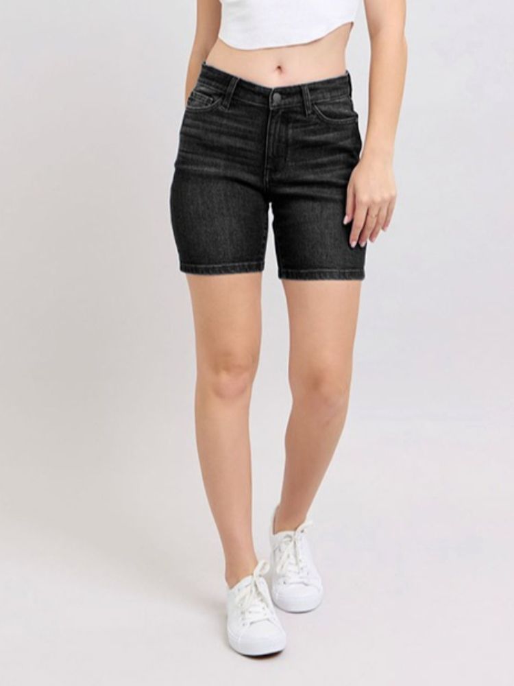 K New Fashionable And Versatile Denim Shorts For Women_mkmklike.com