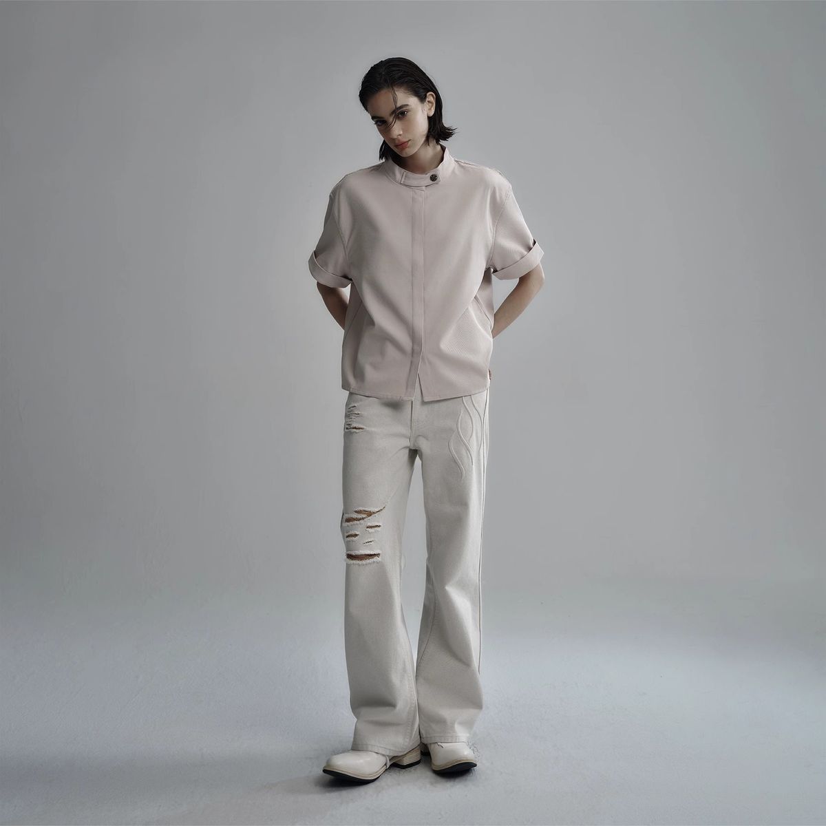 Men's Flared Jeans With Branch Embossing – Trendy Loose-Fit Denim Pants (Beige, M-XXL)_mkmklike.com