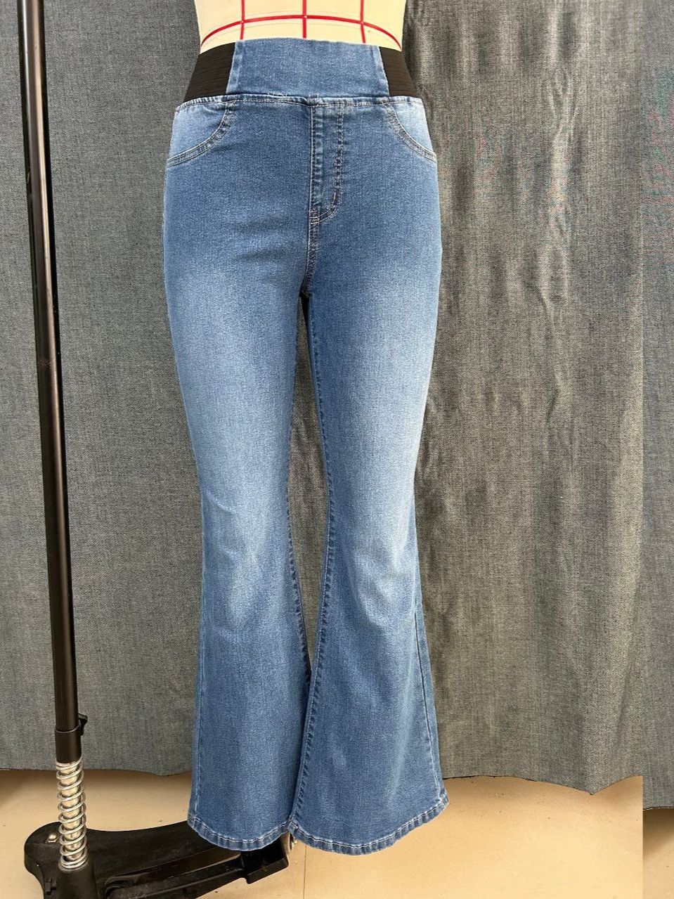 K European And American Elastic Waistband Flared Pants Versatile Women's Jeans Fashionable Tight Fitting_mkmklike.com