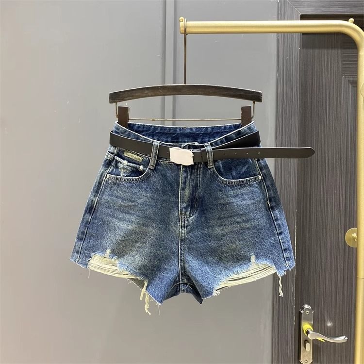 Women's Dark Denim Shorts European Style Ripped Frayed Hem Slimming Wide Leg A-Line Hot Pants Summer 2026 Versatile Clothing_mkmklike.com