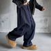 Men’s Classic Blue Washed Denim Jeans – Relaxed Straight Fit, Retro American Style Jeans_mkmklike.com