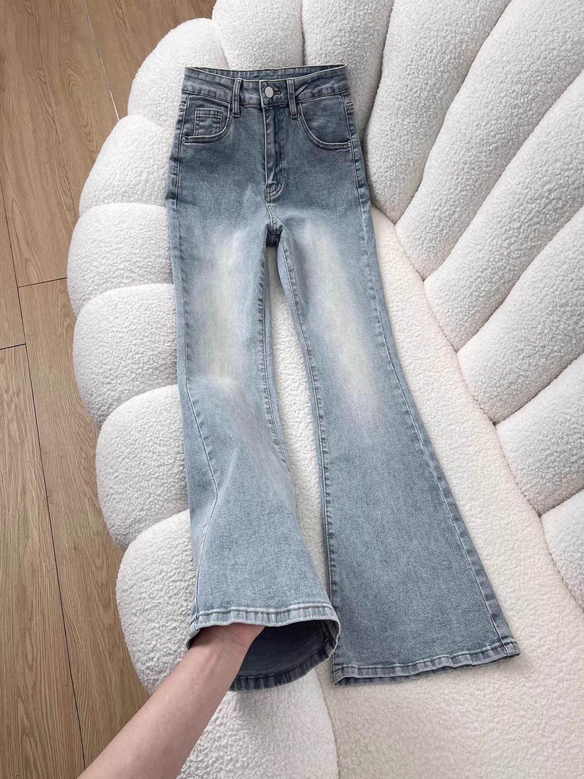 Women's Clothing High-Waisted Washed Flared Jeans Stretchy Slimming Light Colored Flared Pants For Pear Shaped And Petite Figures Spring Style_mkmklike.com