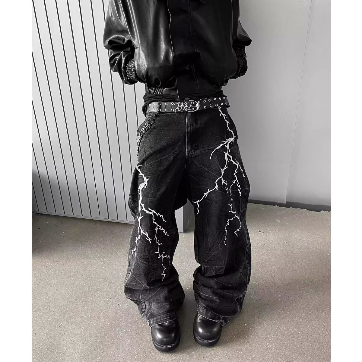 Men's Clothing Retro Niche Washed Lightning Pattern Embroidered Jeans For Men And Women High Street Hip Hop Loose Straight Casual Trousers_mkmklike.com