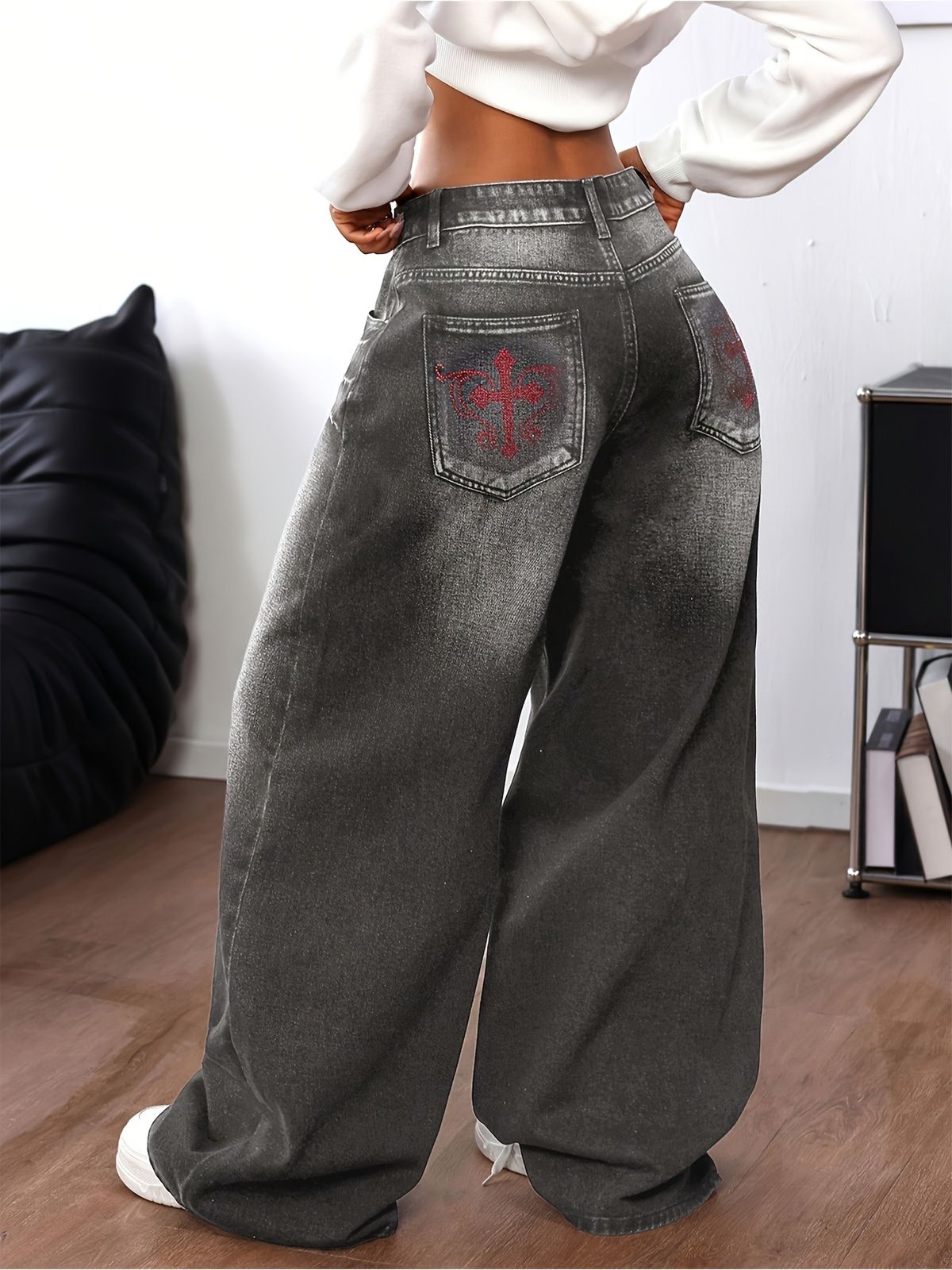 Vintage Washed High-Waisted Wide-Leg Jeans With Embroidery Detail – Relaxed Fit Distressed Denim Pants For Women_mkmklike.com