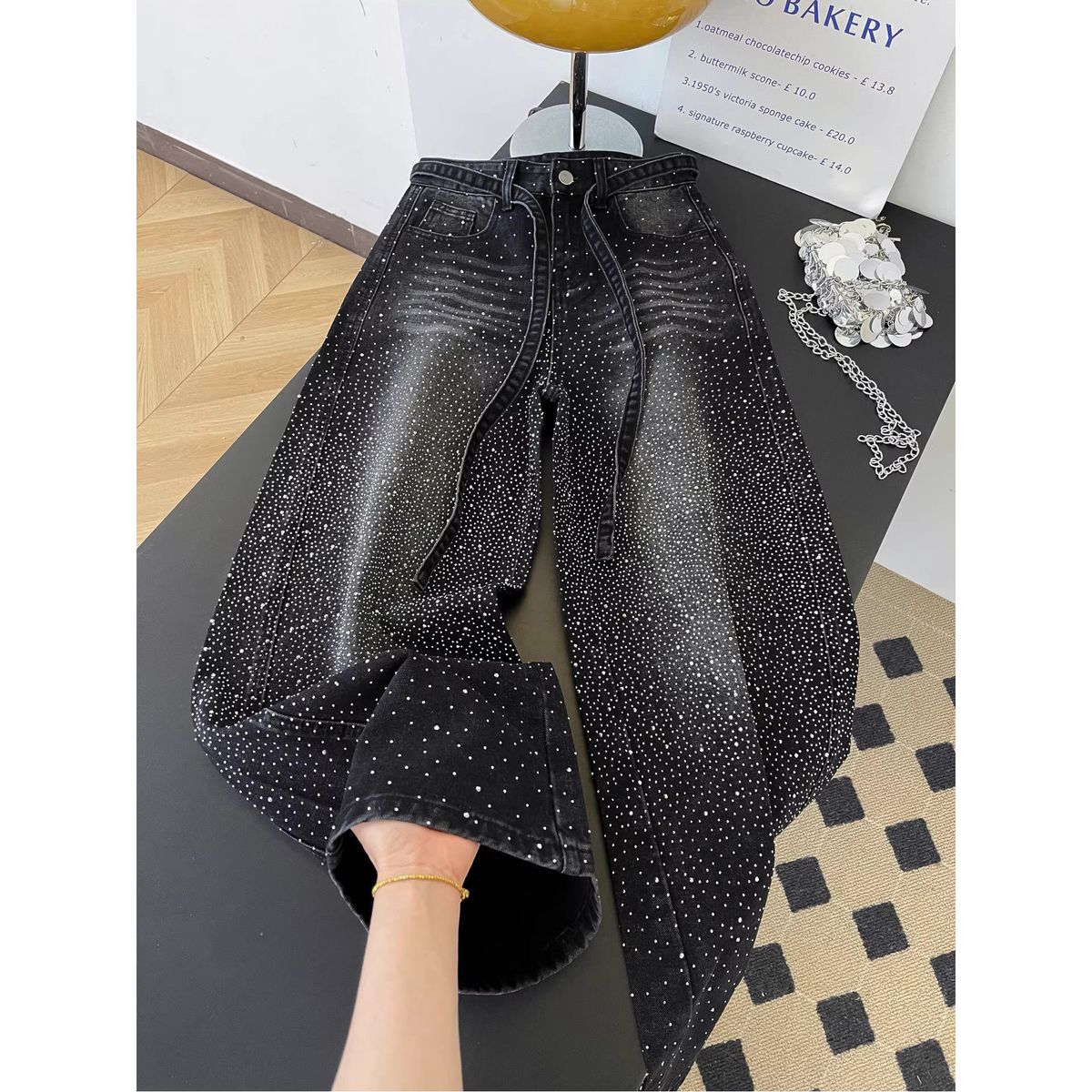 Women's High-Waisted Rhinestone Studded Wide Leg Jeans Heavy Duty Loose Straight Leg Pants Floor Length Casual Denim Spring Style_mkmklike.com