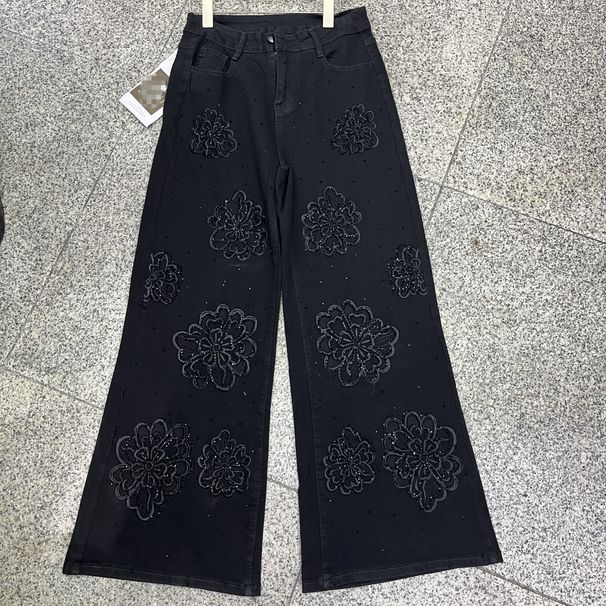 Women's Slimming Stretchy Denim Jeans American Style Floral Rhinestones Wide Leg Straight Leg Fashionable New Spring Design_mkmklike.com