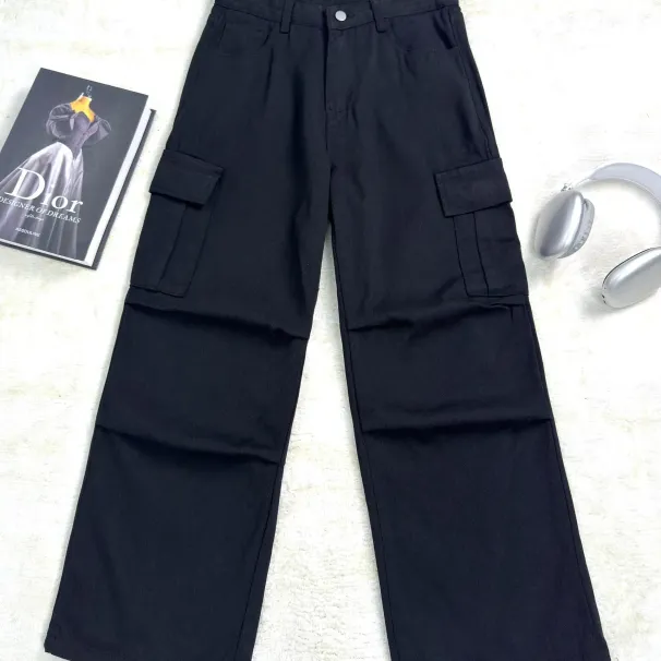 Seluar Denim Musim Luruh Ini Adalah Kasual Longgar Dan Bergaya, Dengan Gaya Amerika Dan Pelbagai Poket Celana Longgar_mkmklike.com