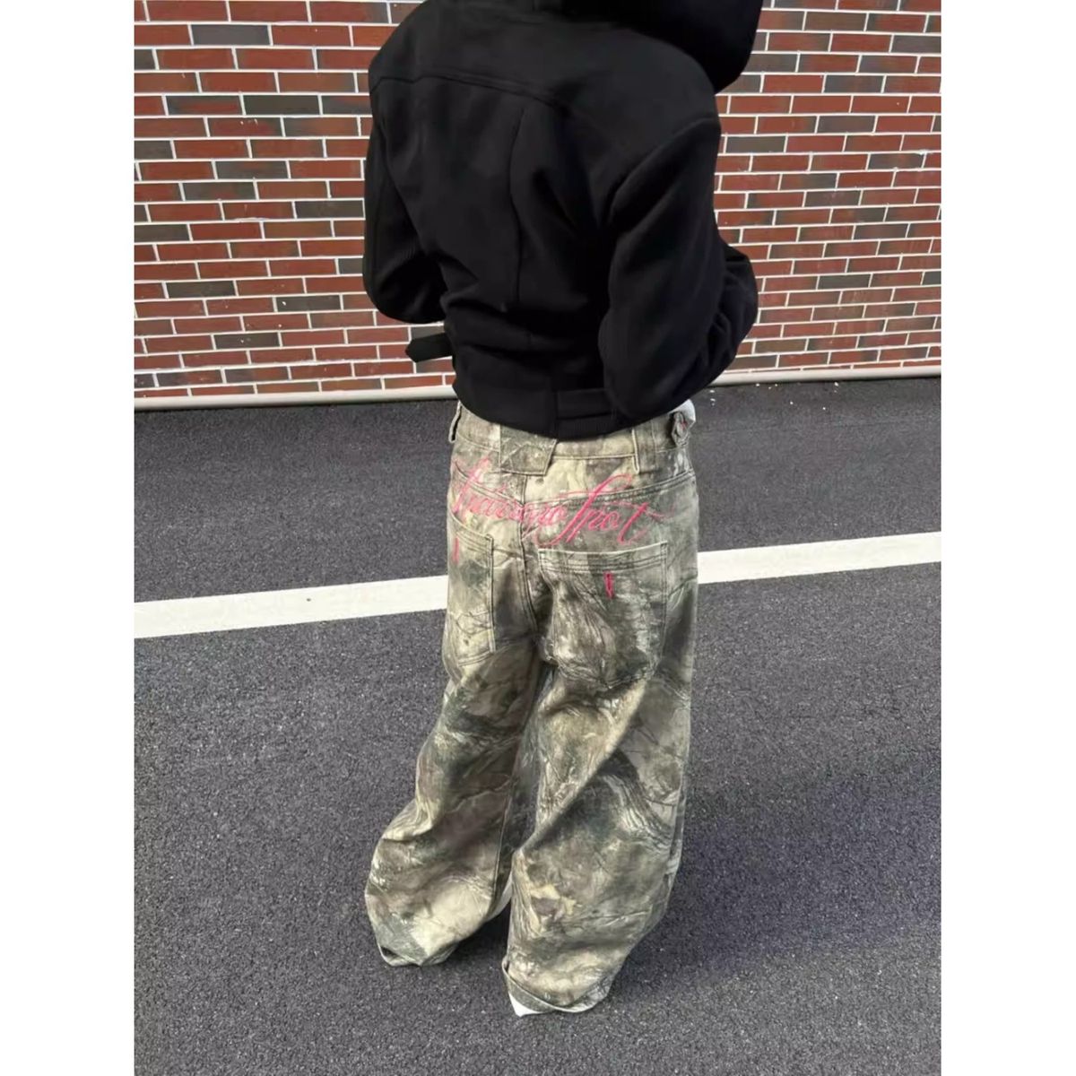 Retro American Letter Print Camouflage Casual Pants Straight Wide Leg Versatile Jeans for Men And Women Instagram Style_mkmklike.com