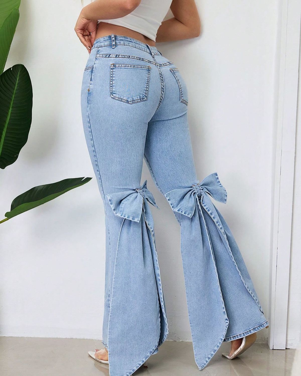 High-Waisted Flared Jeans For Women – Stretchy Denim With Bow Detail (Retro Chic, Comfort Fit)_mkmklike.com