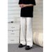 BOY White Simple Jeans Men, Trendy Loose Fit Flared Pants, American Retro Style, Versatile Straight-Leg Casual Pants For Men_mkmklike.com