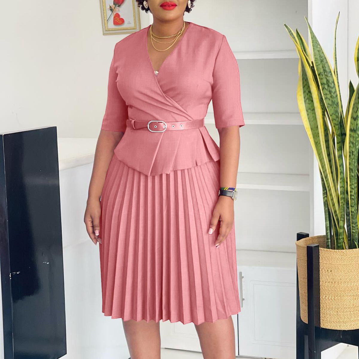 Women's Clothing new fashion large size temperament Tongle V neck pleated dress_mkmklike.com