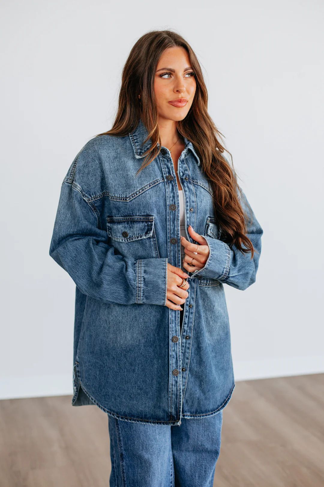 "Women's Oversized Denim Jacket – Retro Polo Collar Streetwear Coat (S-2XL, Dark Blue)"_mkmklike.com